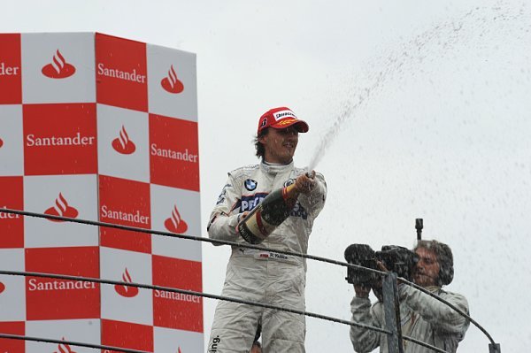 Fernando Alonso by si do týmu vybral Kubicu Fernando Alonso by si do týmu vybral Kubicu