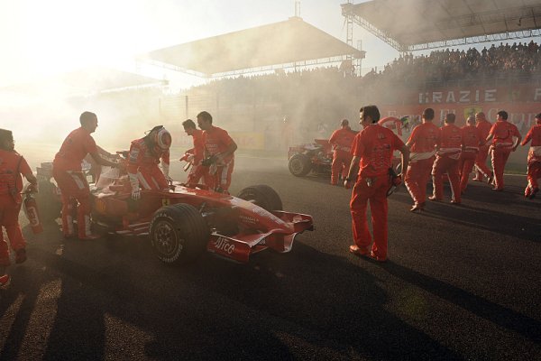 Ferrari před příští sezónou reorganizuje tým
