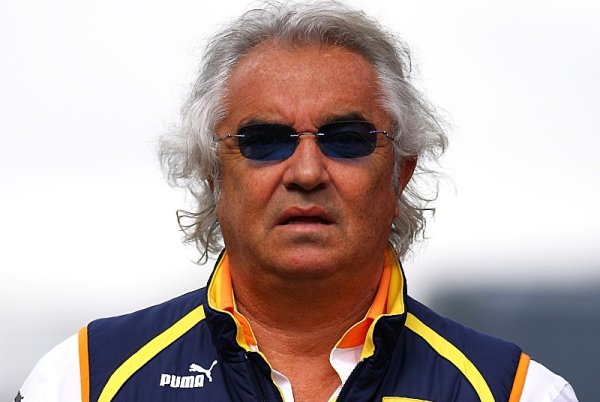 Briatore: Dominance Red Bullu? Příští rok to nebude lepší