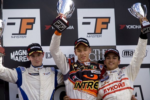 Američan Rossi vybojoval pro český tým ISR další stupně vítězů