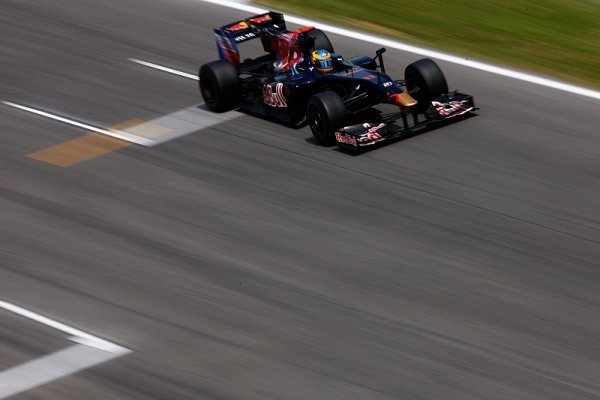 Hamilton spouští akademii pro testy mladých pilotů Hamilton spouští akademii pro testy mladých pilotů