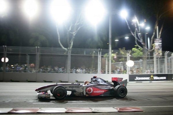 Lewis Hamilton opanoval závěrečný volný trénink
