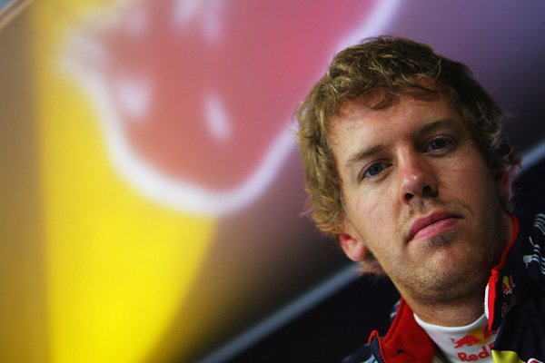 Podle Ecclestonea bude příštím mistrem světa Vettel