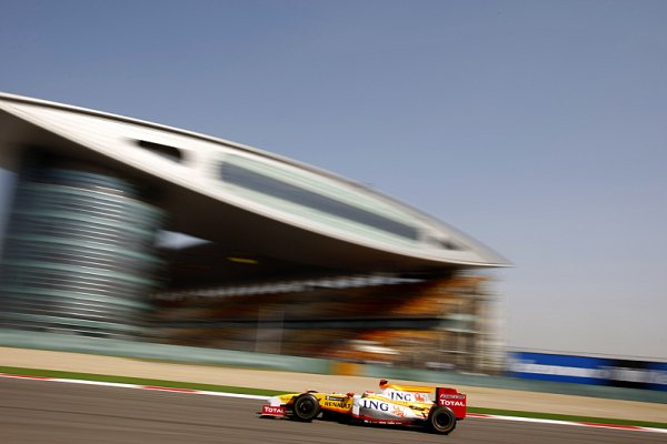 Alonso: "Renault je zpátky v boji o přední příčky."