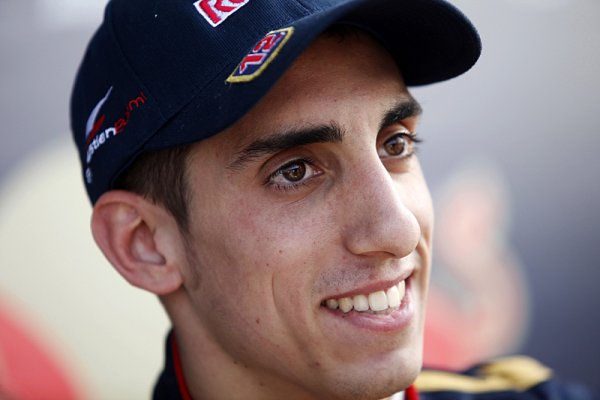 Sebastien Buemi zůstává s Toro Rosso