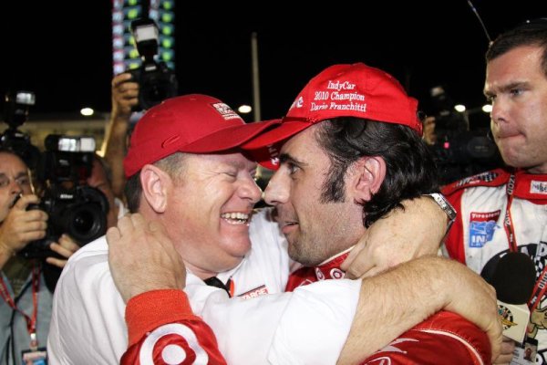 Franchitti a tým Ganassi poprvé vítězí v St. Petersburgu Franchitti a tým Ganassi poprvé vítězí v St. Petersburgu