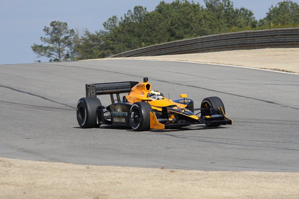 Simona de Silvestro bude příští rok pokračovat u HVM Racing Simona de Silvestro bude příští rok pokračovat u HVM Racing