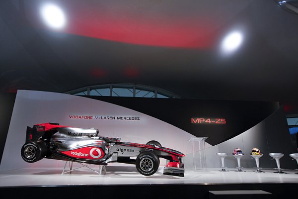 McLaren si pozval FIA na kontrolu svého křídla