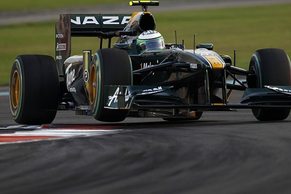 Lotus zahájí sezónu 2011 bez systému KERS Lotus zahájí sezónu 2011 bez systému KERS