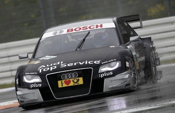 Na mokrém Hockenheimu si pro pole position dojel Scheider Na mokrém Hockenheimu si pro pole position dojel Scheider