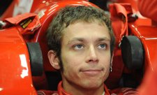 Ferrari nabídlo Valentinu Rossimu pomoc s rekonvalescencí