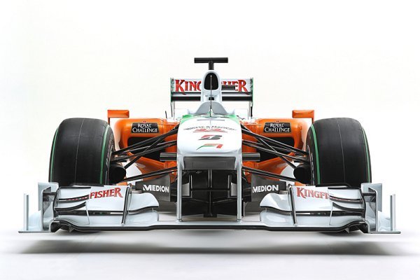 Force India chce být letos častěji na pódiu