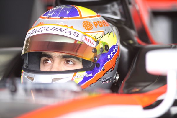 Maldonado pojede v Abú Zabí také pro tým HRT Maldonado pojede v Abú Zabí také pro tým HRT