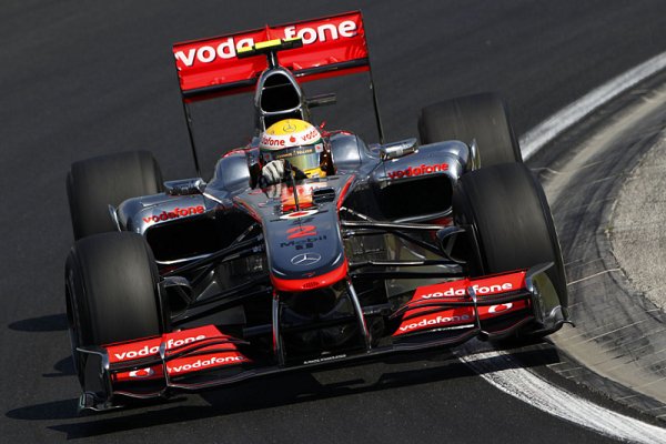 Jezdci McLarenu očekávají obtížný víkend
