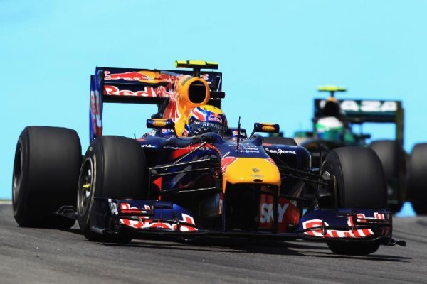 Red Bull si s předstihem zajistil titul v Poháru konstruktérů Red Bull si s předstihem zajistil titul v Poháru konstruktérů
