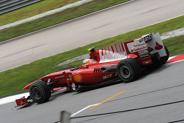 Ferrari není znepokojeno svými problémy s motory