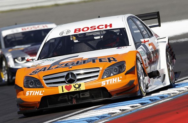 Závodu na Hockenheimu dominoval Mercedes, Paffett vítězí