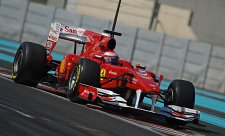 Ferrari s Pirelli stále nejrychlejší, dnes v čele Alonso