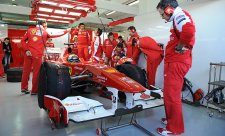 Ferrari vévodilo testům, Sauber v závěsu