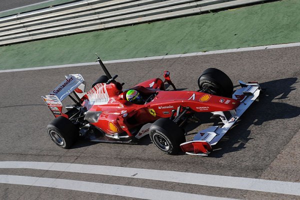 Ferrari zatím ohledně své rychlosti zůstává opatrné