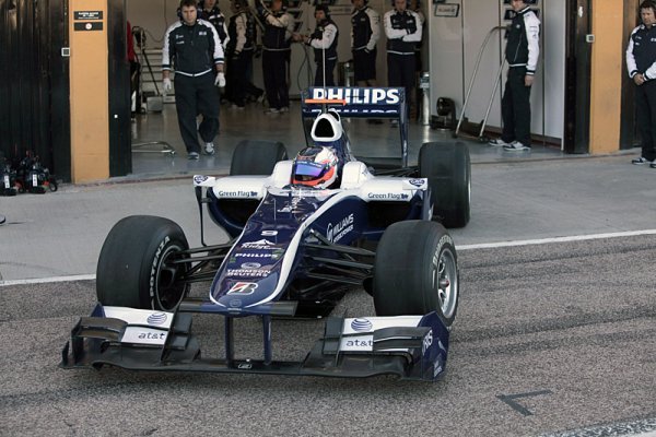 Fotografie nového monopostu Williams FW32