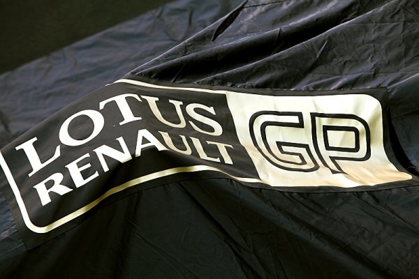 Renault podpořil svůj tým ve změně názvu
