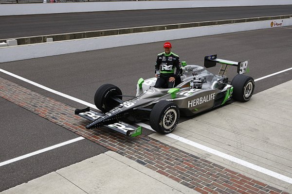 Townsend Bell bude řídit Andrettiho 5. vůz v Indy500