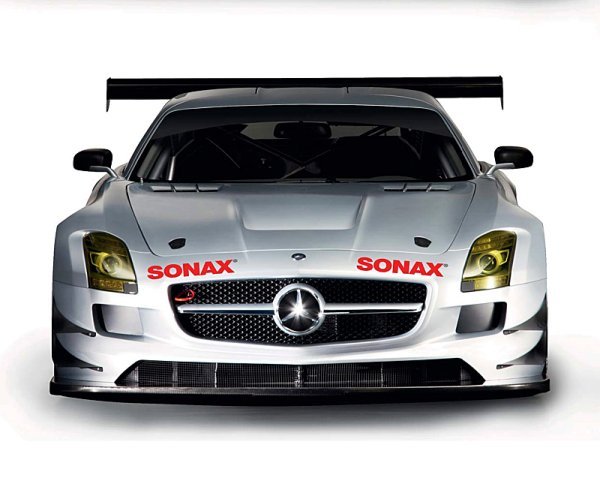 Navrhněte design Mercedesu SLS GT3 a jeďte na závody!