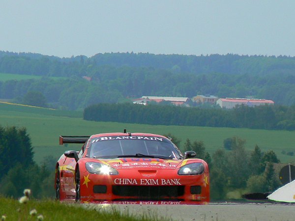 Luhr s Krummem - mistři světa GT1 2011