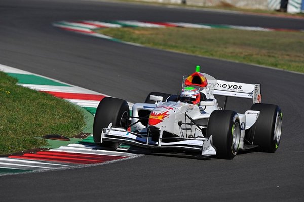 Carroll poprvé vítězí, Ceccon druhým šampionem Auto GP Carroll poprvé vítězí, Ceccon druhým šampionem Auto GP