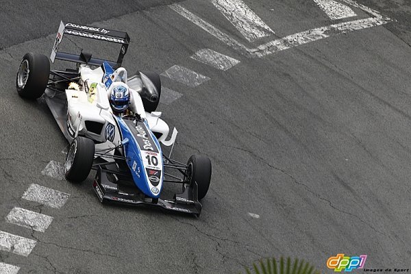 Wittmann vyjel pole position pro Pau Grand Prix