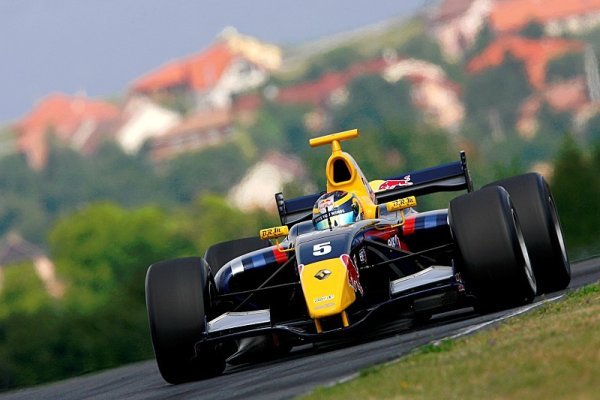 Vergne si připsal své druhé letošní vítězství Vergne si připsal své druhé letošní vítězství