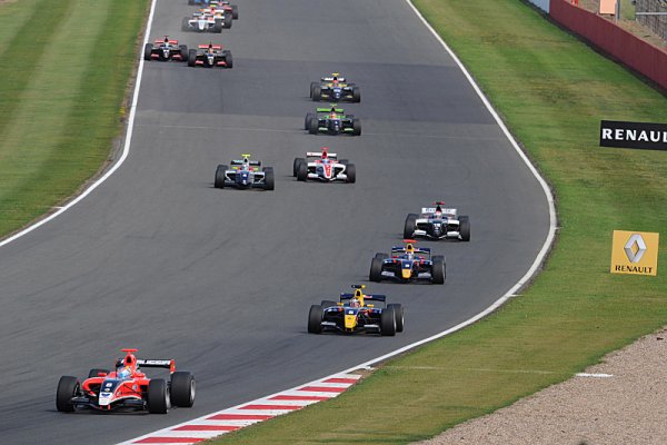 FR3.5 se příští rok nově podívá do Ruska a Brazílie FR3.5 se příští rok nově podívá do Ruska a Brazílie