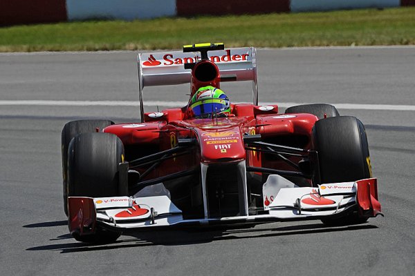 Philip Morris prodloužil smlouvu s Ferrari Philip Morris prodloužil smlouvu s Ferrari