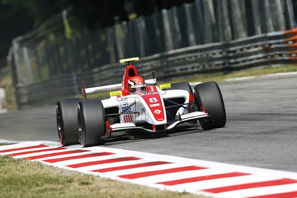 Do prvního závodu odstartuje z pole position Ramos Do prvního závodu odstartuje z pole position Ramos