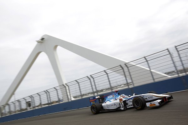 Na pole position Pic, Addax zabral první řadu