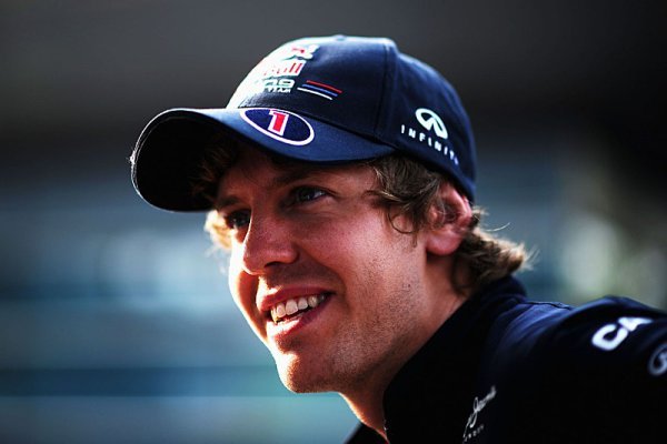 Sebastian Vettel trvá na tom, že je absolutně šťastný v Red Bullu
