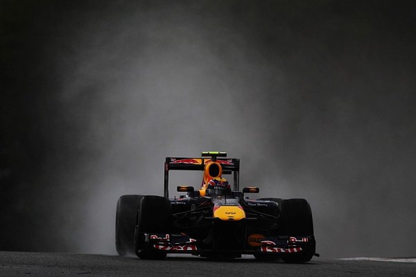 Morký závěrečný trénink vyhrál Webber těsně před Hamiltonem Morký závěrečný trénink vyhrál Webber těsně před Hamiltonem