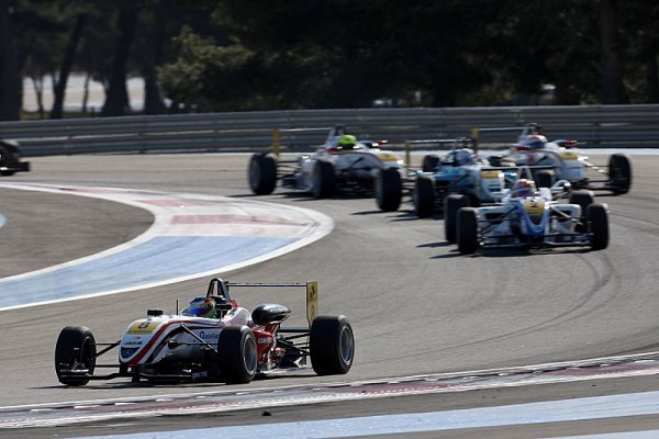 Odpolední sprint vyhrál Roberto Merhi Odpolední sprint vyhrál Roberto Merhi