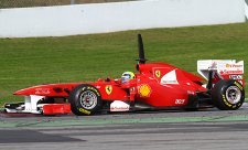 Ford ukončil právní kroky proti Ferrari