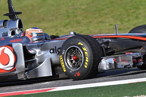 McLaren nyní na RBR a Ferrari ztrácí, připouští Button