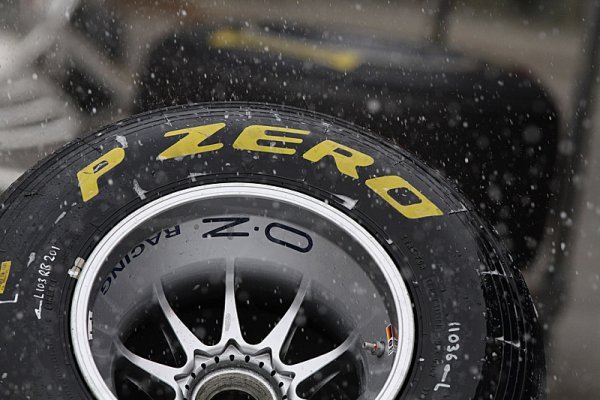 Pirelli chce navýšit počty pneumatik do mokra Pirelli chce navýšit počty pneumatik do mokra