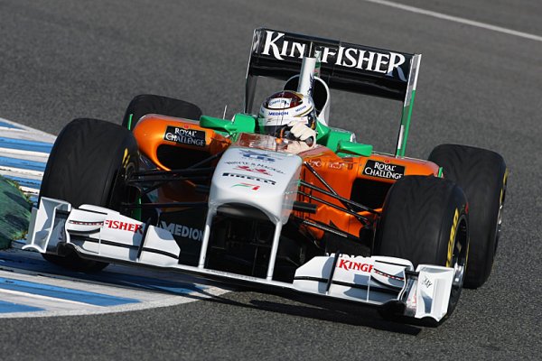 Force India zítra poprvé nasadí systém KERS Force India zítra poprvé nasadí systém KERS