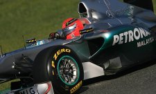 Schumacher v čele druhého dne v Jerezu