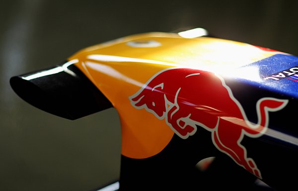 Red Bull prodloužil smlouvu s Renaultem na dodávku motorů