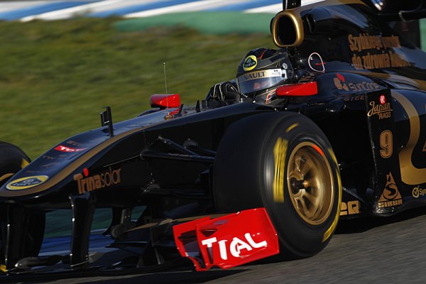 Nick Heidfeld při své premiéře u týmu Renaultu nejrychlejší