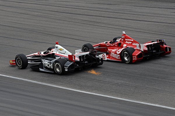 Piloti IndyCar si vyzkoušeli upravený ovál v Texasu