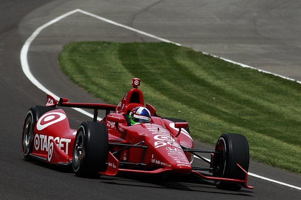 Franchitti vyhrál svojí třetí pětistovku v Indianapolisu