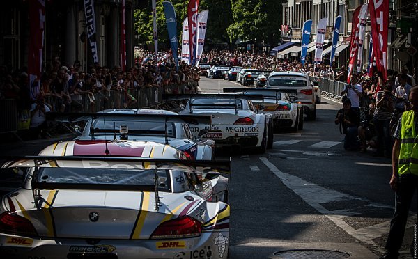 24 hodin ve Spa: Audi zdolalo po urputných bojích BMW