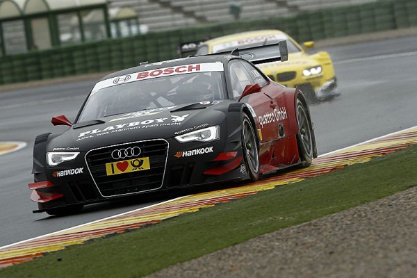 Také ve druhém tréninku na čele Audi, tentokrát s Mortarou